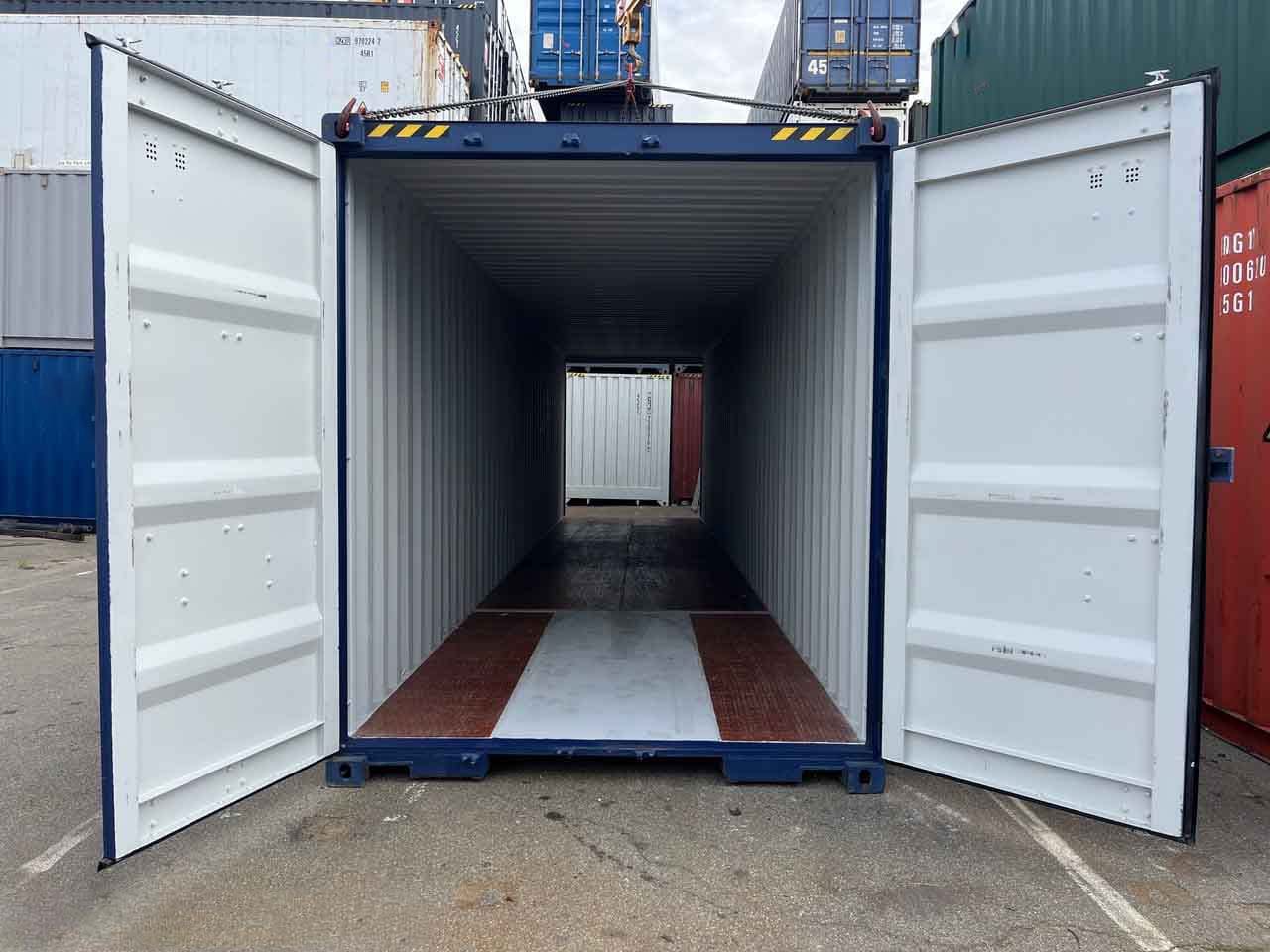 40 Fuß High Cube Doppeltüren Container mit geöffneten Türen